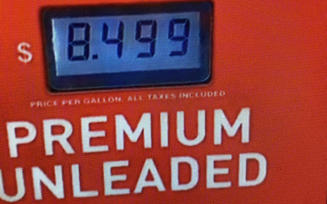 Hyperinflatie begint: Benzine bereikt $8,49 per gallon in Californië; VOEDSEL TEKORTEN in Texas – Dit gaat ook in Nederland gebeuren